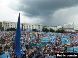 Всекрымский митинг в Симферополе 18 мая 2013 года